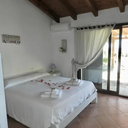 Bed & Breakfast Su Donnigheddu 3*