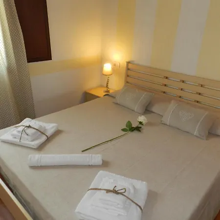 Su Donnigheddu Bed & Breakfast Rudalza