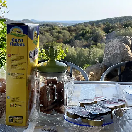 Su Donnigheddu Alojamento de Acomodação e Pequeno-almoço Rudalza