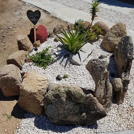 Su Donnigheddu Alojamento de Acomodação e Pequeno-almoço Rudalza